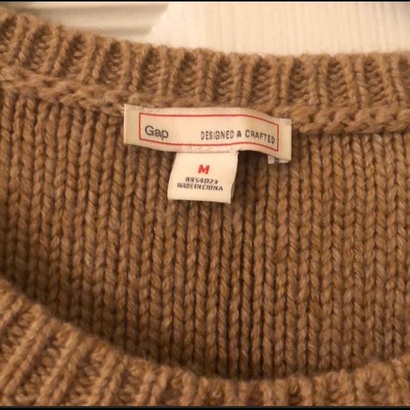 Gap cable knit sweater nwot - Picture 3 of 5